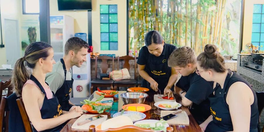 Khao Lak Pui's Authentic Thai Cooking Class - Timing, weather, and group size