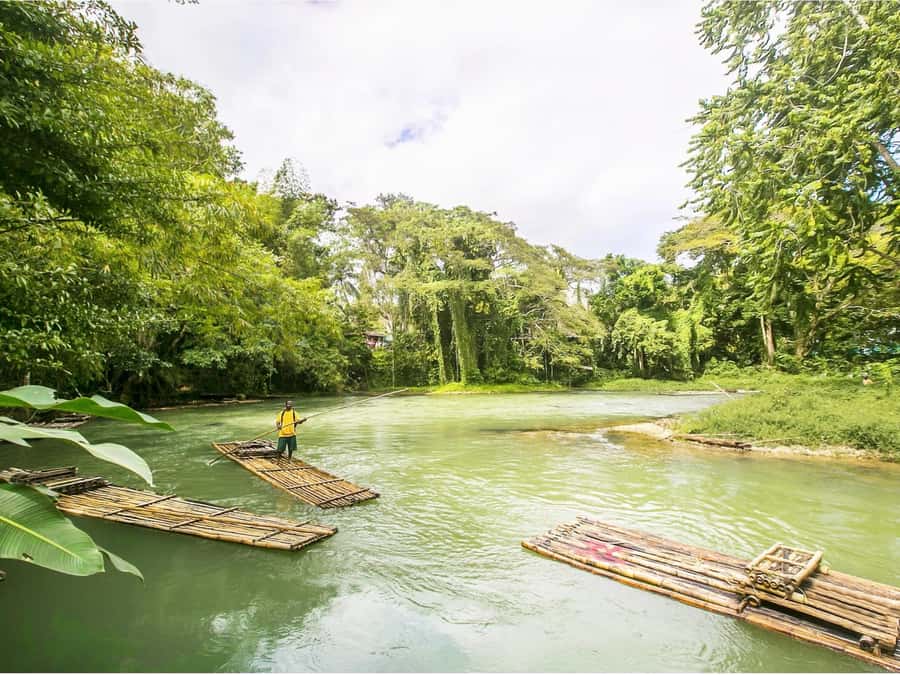 Khao Sok: Private Bamboo Rafting & Jungle Cooking Adventure - A gentle start on Khao Sok’s river