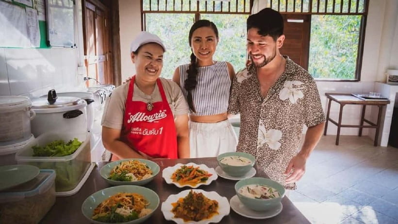 Khao Sok: Thai Cooking Class and Culinary Experience - The Farm Ingredients Make the Lesson More Useful