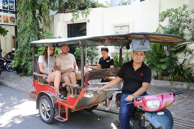 Khmer Cooking Class Half Day (AM or PM) - The market ride gives the class its local flavor