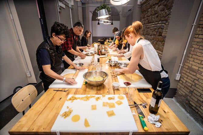 Kitchen of Mamma: Pasta Cooking Class with market visit in Rome - Why Marco makes a difference
