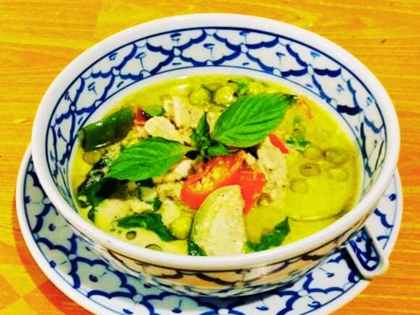 Ko Lanta: Thai Cooking Class with Market Tour and Dinner - Choosing Between Lunch and Dinner