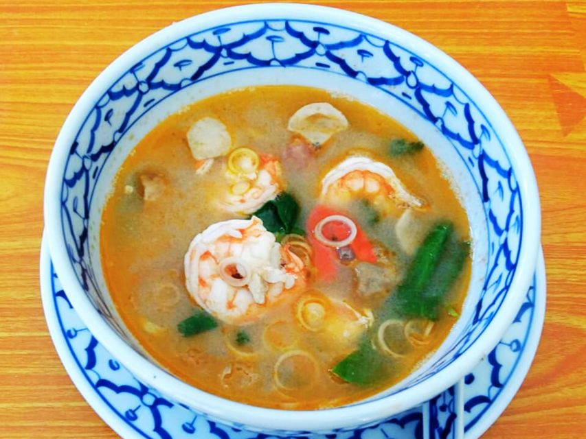 Ko Lanta: Thai Cooking Class with Market Tour and Dinner - Chef Pak’s Patient, Hands-On Teaching