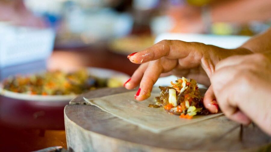 Koh Lanta: Evening Course at Lanta Thai Cookery School - Eat each course while it is fresh