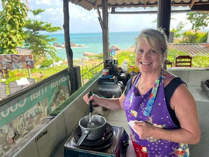 Koh Samui: Thai Cooking Masterclass by the Sea - Choosing between the morning and afternoon menus