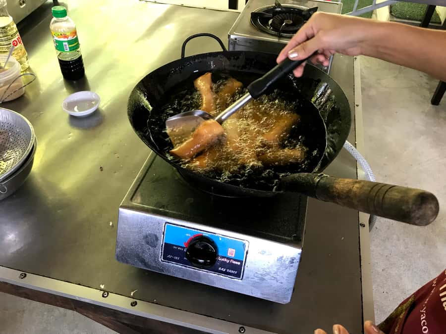 Krabi: Morning/Afternoon Thai Cooking Class at Ya's Cookery - What the $53 price includes