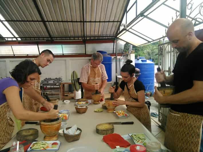 Krabi: Morning or Afternoon Culinary Adventure at Smart Cook - Welcome refreshments and a useful first lesson