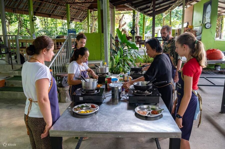 Krabi: Ya's Cookery Late Afternoon Thai Cooking Class - The stone mortar lesson is the heart of the class