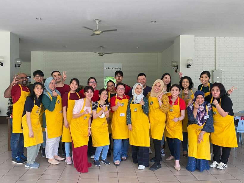 Kuala Lumpur: Malaysian Cooking Class with Market Tour - The market food is part of the fun