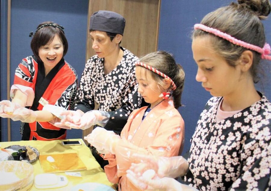 Kyoto: Cooking class, learning how to make authentic sushi - Who will enjoy this class most?