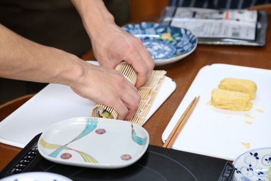 Kyoto Home Cooking Class &Supermarket tour near Fushimiinari - Learning dashi before the dishes begin