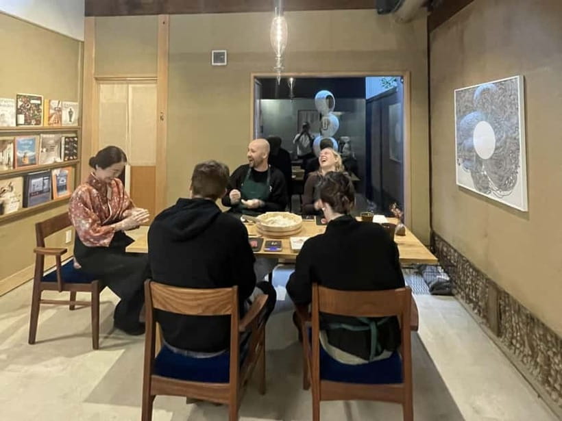 Kyoto: Small-Group Authentic Sushi Making Workshop - Key points at a glance