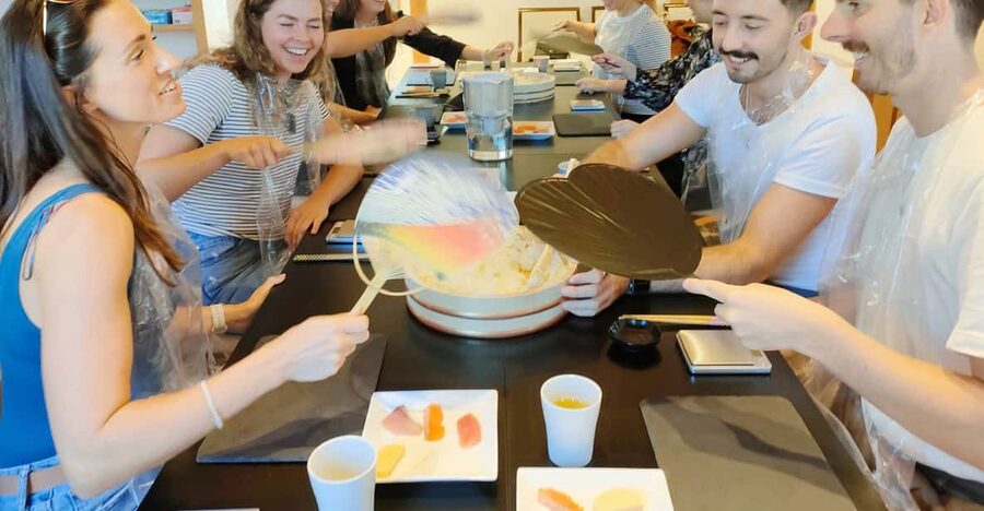 Kyoto: Small-Group Authentic Sushi Making Workshop - Why the small group makes a difference
