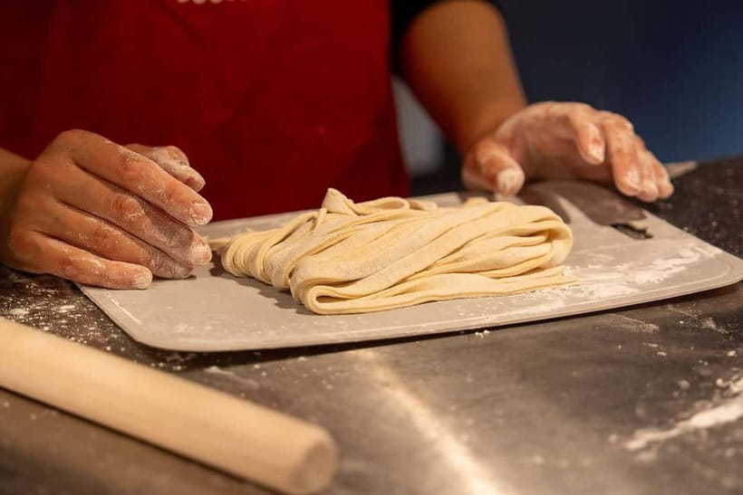 Kyoto Udon & Tempura Cooking Class with Professional Chefs - What This Kyoto Cooking Class Really Offers