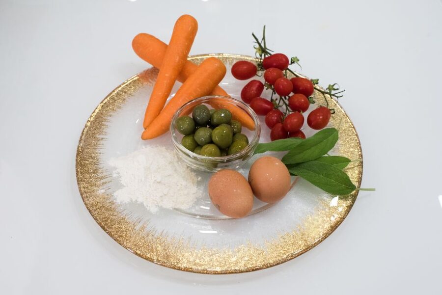 La Spezia: Private Cooking Class at a Local's Home - Local wine and the meal at the end