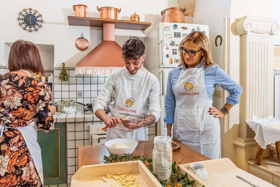 Lake Como: Ravioli Cooking Class with Wine - Booking Details That Matter