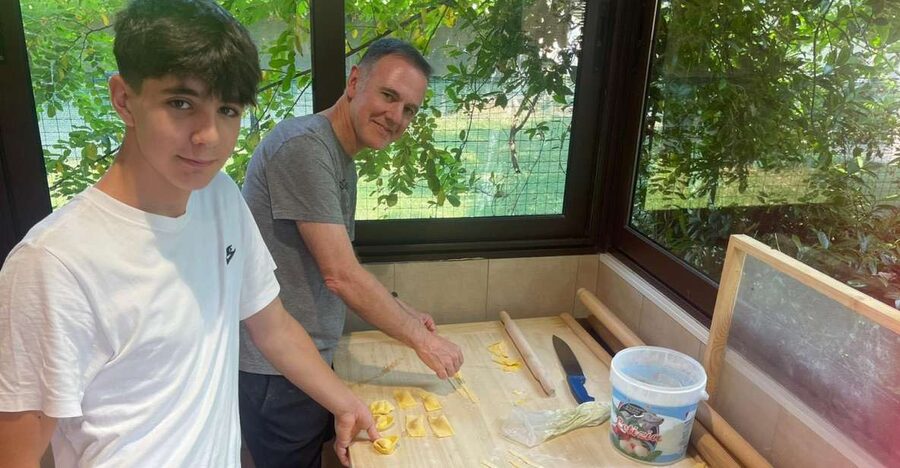 Learn and taste the real bolognese ragù and pasta making - Key points to know before booking