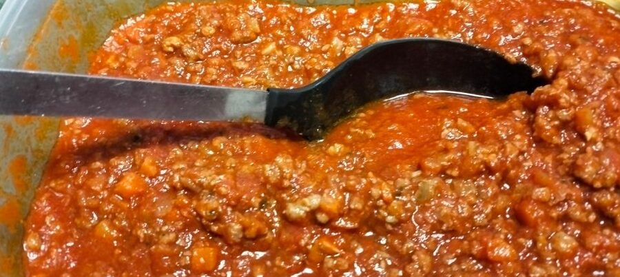 Learn and taste the real bolognese ragù and pasta making - What the strongest praise tells you
