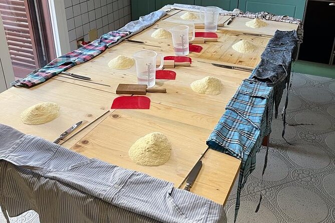Lecce Hands-on Home Cooking Class: Craft Orecchiette & Savor Wine - From antipasti to dessert at the shared table