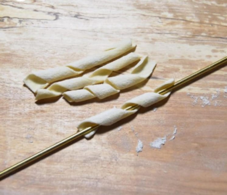 Lecce Home Cooking Class: Craft Orecchiette & Savor Wine - What makes this Lecce cooking class worth your evening