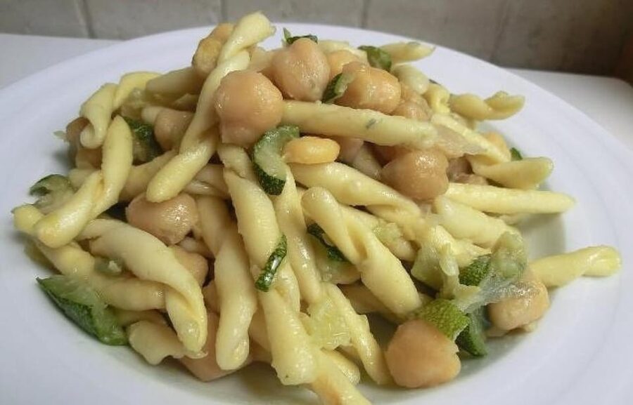 Lecce Home Cooking Class: Craft Orecchiette & Savor Wine - From Porta Napoli to a Salento home