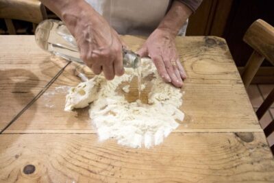 Lecce: Pasta & Tiramisu Cooking Class at a Local’s Home