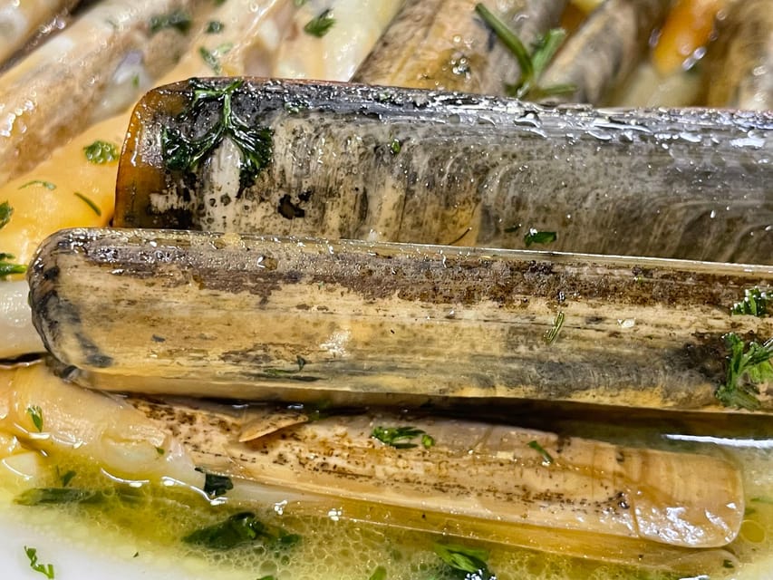 Lisbon: Market Experience & Cooking Class - From Algés Market to the Kitchen