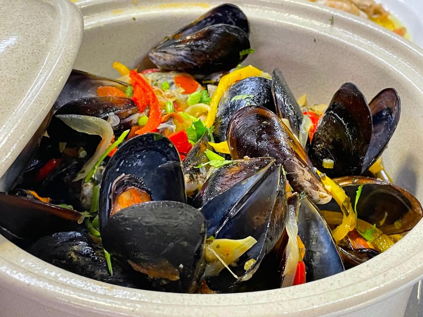Lisbon: Market Experience & Cooking Class - Why the Small Group Size Matters