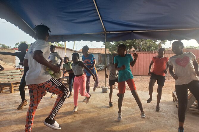 Local Ghanaian Cooking Class in Accra to help support wellness community center - Why the community connection matters