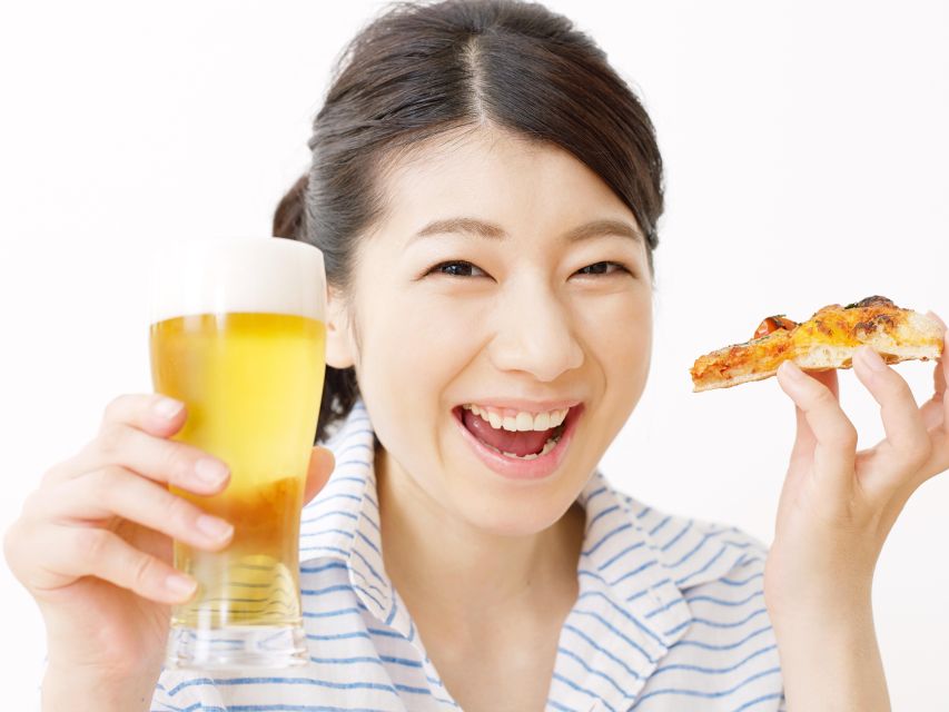 London: Pizza Making Cookery Class - Baking Your Pizza and Eating It Hot