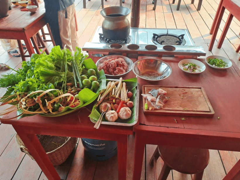 Luang Prabang: Mekong River Cooking Class with Hotel Pickup - Why the small group matters