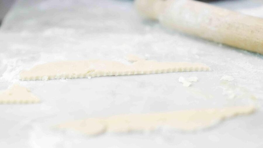 Lucca: Traditional-Traditional Cooking Class cuisine course - Making homemade pasta the Italian way