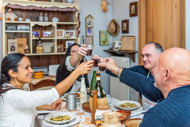 Lucca Walking Tour & Traditional Cooking Class with Wine - Who will enjoy this Lucca cooking class