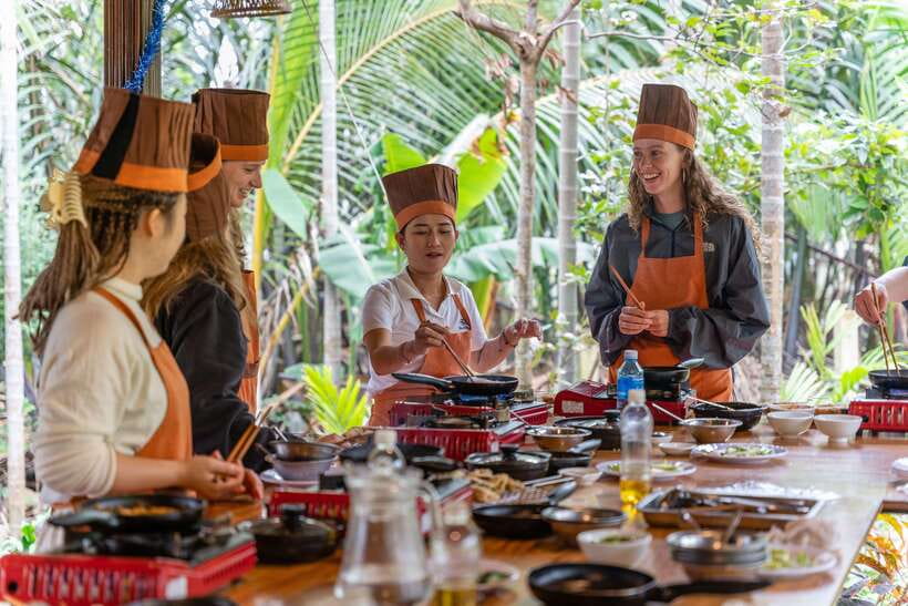 Mad Monkey Hoi An Cooking Class & Bamboo Boats - Starting at Mad Monkey Hoi An