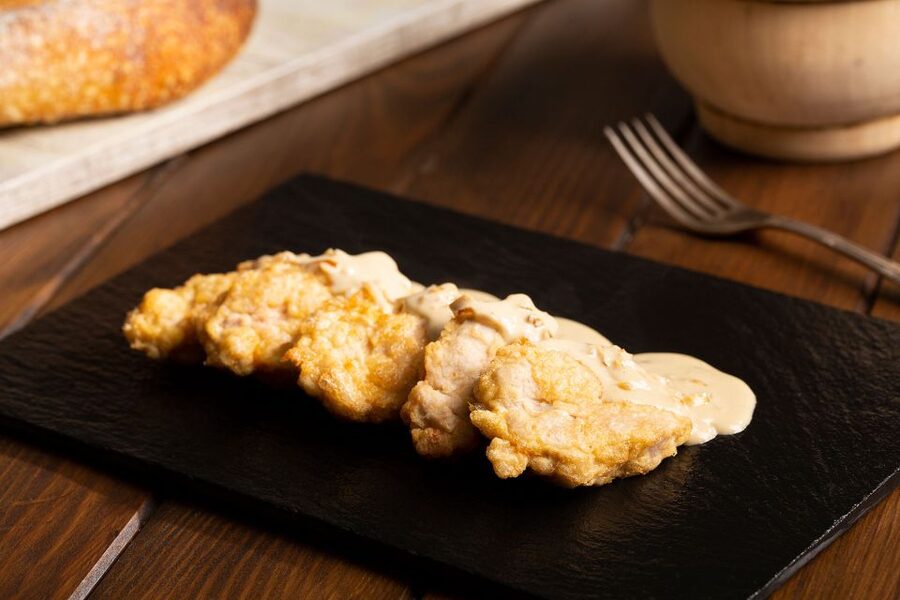 Madrid: 10 Tapas 2.5-Hour Cooking Class - Ten tapas, ten small lessons