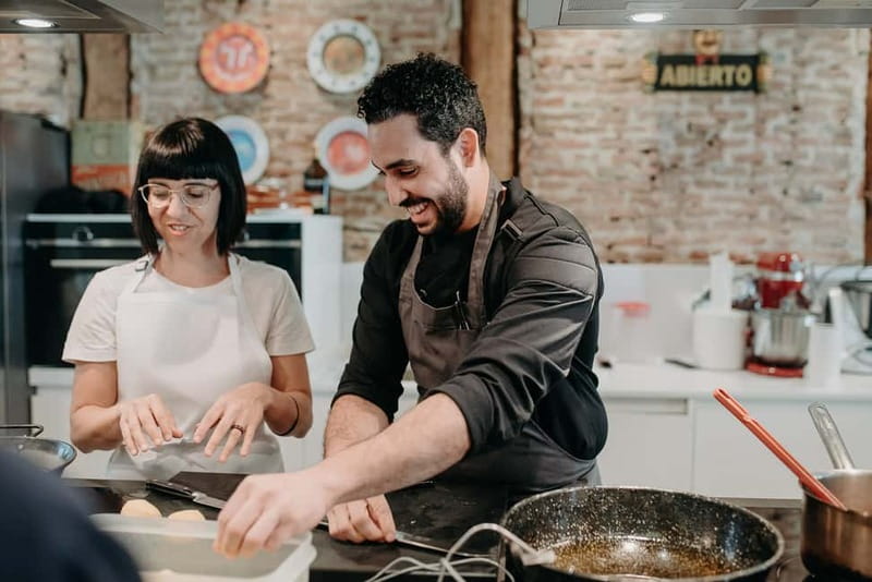 Madrid: Paella & Tapas Cooking Class and Market Visit - Vermouth and the first tapas