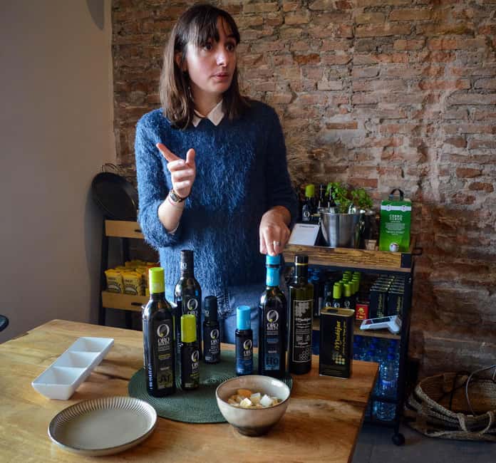 Malaga: Authentic Paella Cooking Class with Sangría - Gazpacho, sangría, and extra dishes