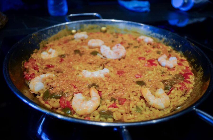 Málaga: Paella and Sangria Cooking Class with Market Visit - Cook paella with a technique you can repeat