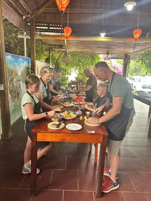 Market Tour, Basket Boat Ride & Cooking Class by Hangcoconut - What the Hangcoconut experience actually includes