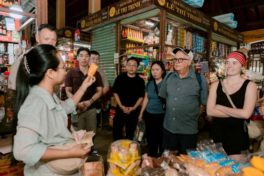 Market Tour - Cooking Class - Coconut Boat Riding - Cooking bánh xèo, phở, and more