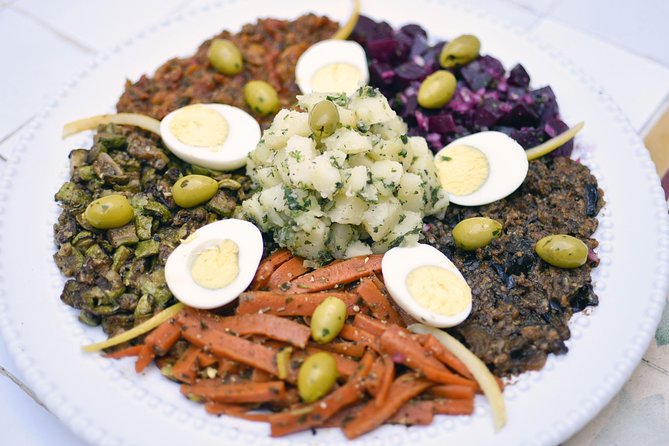 Market Tour & Moroccan Cooking Class in Casablanca with Transfers - What you may eat and how the menu works
