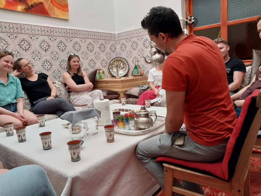 Marrakech: Cooking class in Marrakech by Chef Ayoub - Tasting Moroccan spices before cooking