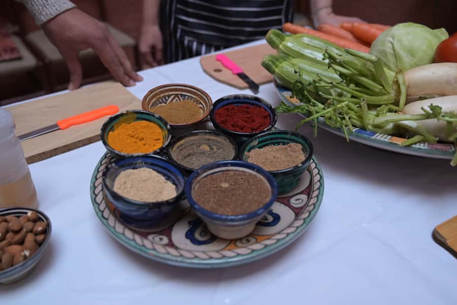 Marrakech: Moroccan Cooking Class for vegetarians and vegan - Cooking the Starter, Main Dish, and Dessert