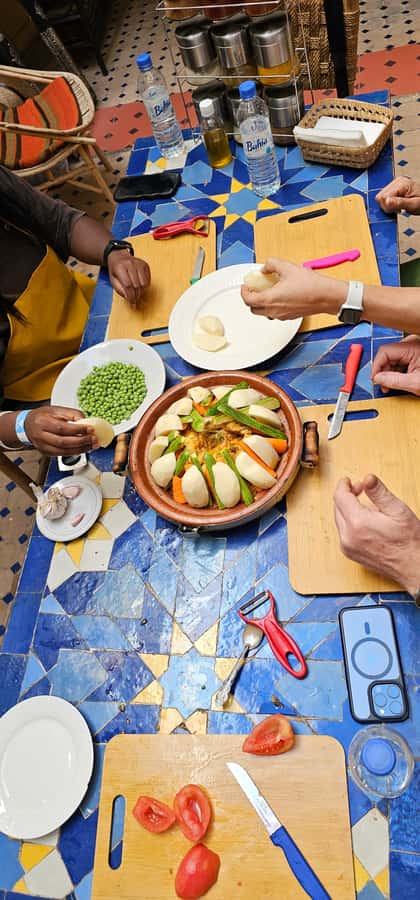Marrakech: Moroccan Cooking Class with Local Chef - Preparing salads, zaalouk, and tagine