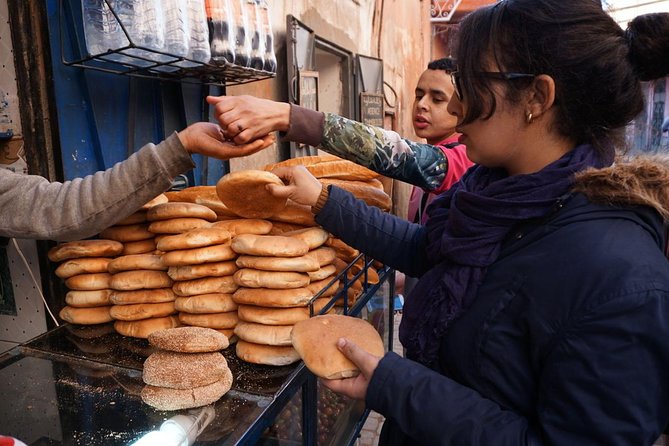 Marrakech Tour: Tajine Cookery Class Experience - The guide makes the largest difference