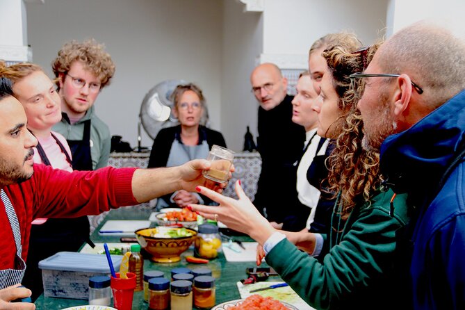 Marrakesh cooking class with chef Hassan - Local dishes - What makes the teaching work