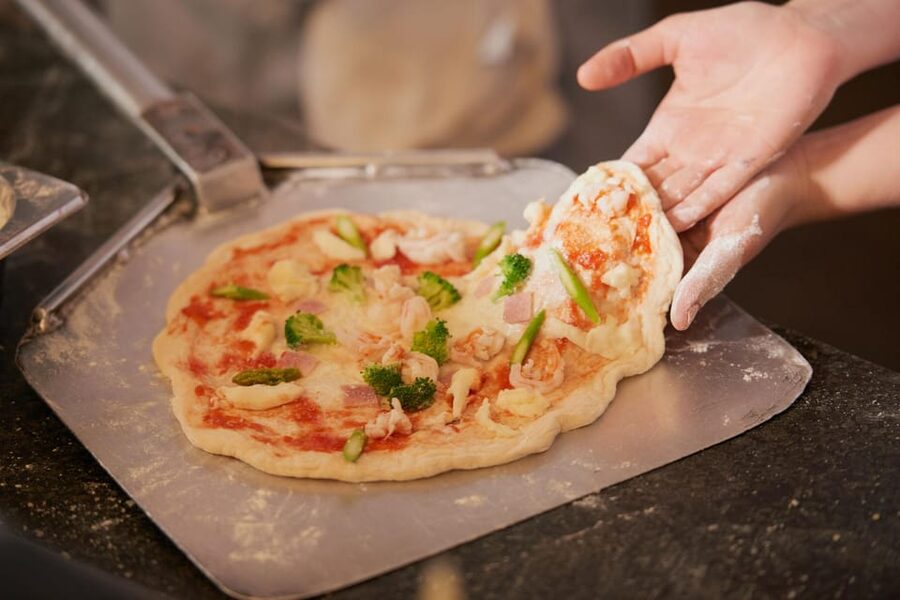Master Authentic Neapolitan Pizza & Tiramisu at Home - The chefs and teaching style