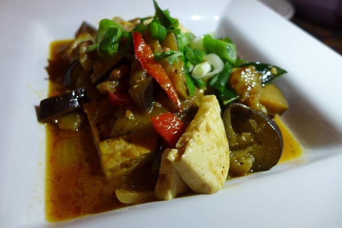 May Kaidee Thai Cooking Class at Bangkok with Pickup - Choosing Between Morning and Afternoon