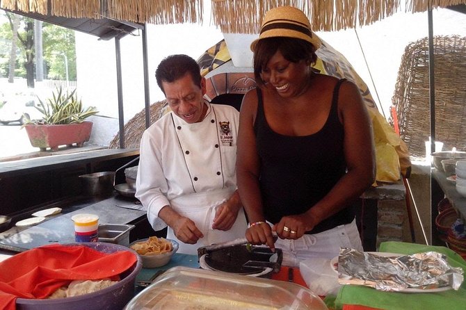 Mexican Cooking Class & Market Tour with a Professional Chef - Working with Chef Daniel and the local guides