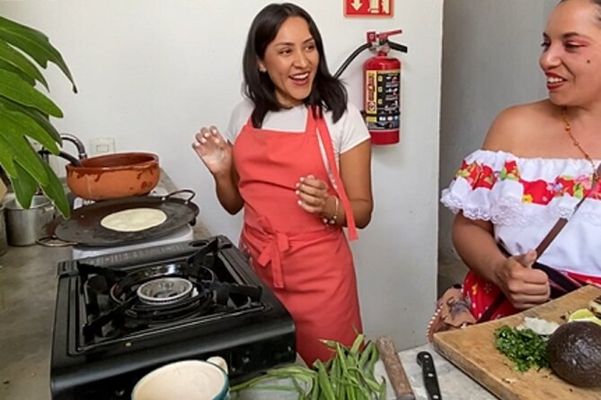 Mexican Cooking Classes and Market Visit in Guadalajara - Guadalajara cooking class begins at the market
